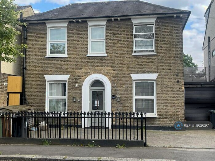 5 Bedroom Detached House To Rent In Wilmot Road, London, E10