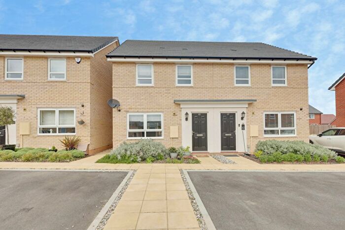 2 Bedroom Semi-Detached House For Sale In Admiral Crescent, Hockley, SS5