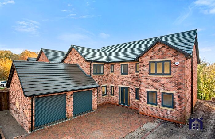 5 Bedroom Detached House For Sale In Armetriding Reaches, Dawbers Lane, PR7