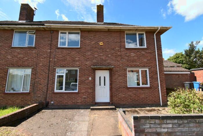 5 Bedroom Semi Detached House To Rent In Cresswell Close, Norwich, NR5