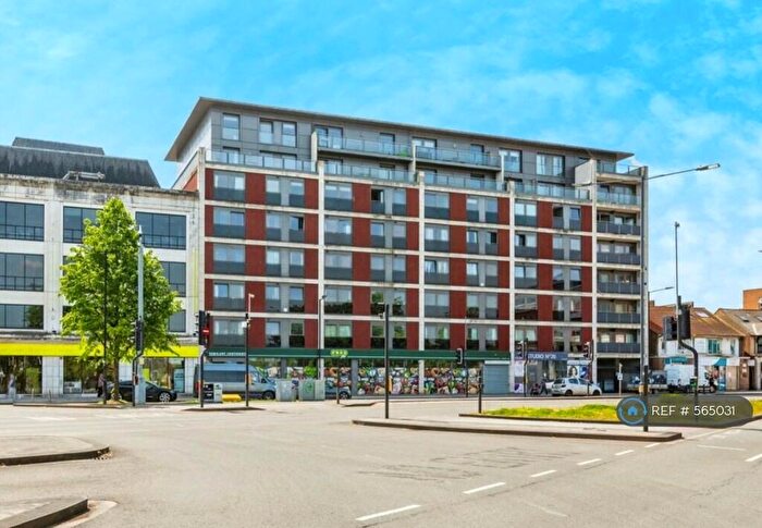 1 Bedroom Flat To Rent In High Street, Slough, SL1