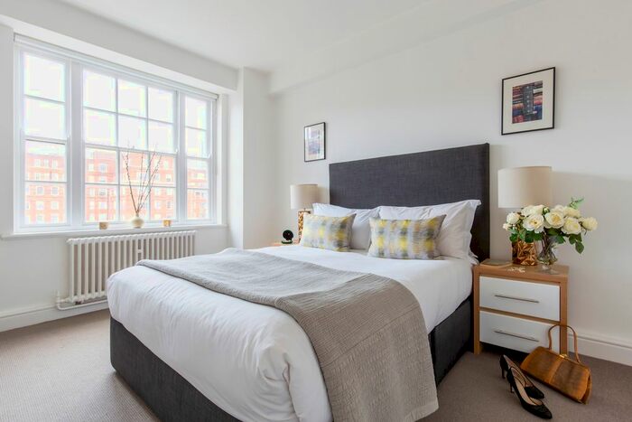 2 Bedroom Flat To Rent In Dolphin Square, London, SW1V