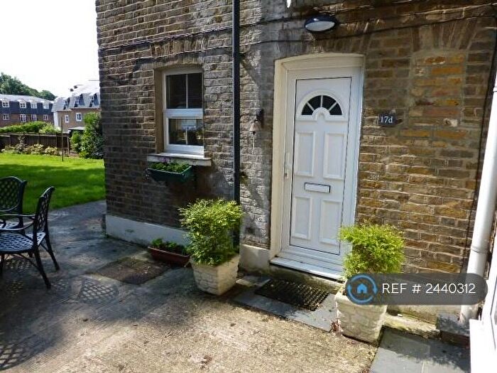 1 Bedroom Flat To Rent In Queens Road, Brentwood, CM14