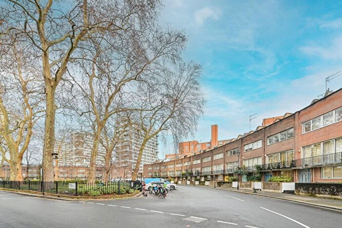 4 Bedroom Terraced House For Sale In Norfolk Crescent, Hyde Park Square, London, W2