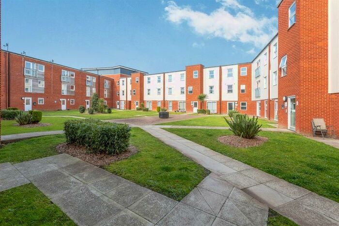 2 Bedroom Flat To Rent In Holman Court, Ipswich, Ipswich, IP2