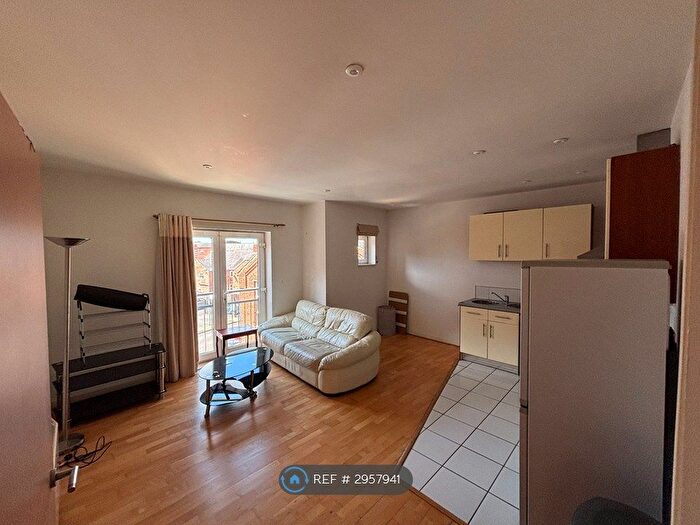 1 Bedroom Flat To Rent In The River Buildings, Leicester, LE3
