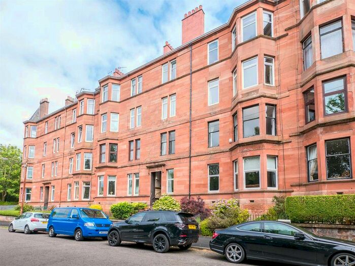 2 Bedroom Flat To Rent In Garrioch Drive, Glasgow, G20