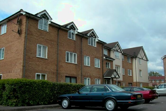 1 Bedroom Flat To Rent In Mavis Court, Colindale, London, NW9