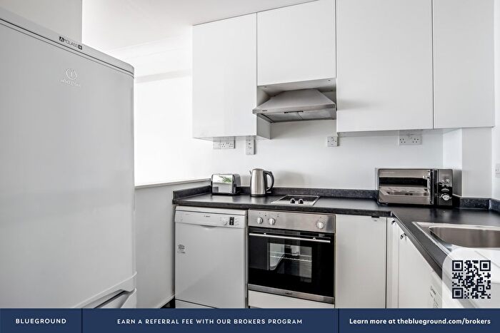 Studio To Rent In City Of London, London, E1