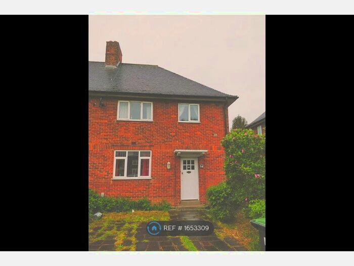 4 Bedroom Semi-Detached House To Rent In Reservoir Road, London, N14