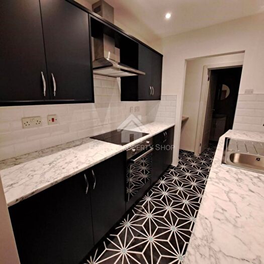 3 Bedroom Terraced House To Rent In Newcastle Avenue, Worksop, S80