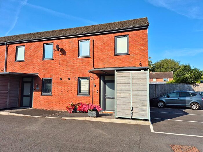 2 Bedroom End Of Terrace House For Sale In Pinsley Mill Gardens, Leominster, Herefordshire, HR6