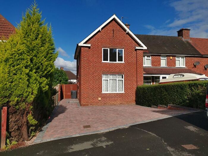 3 Bedroom Semi-Detached House To Rent In Jerome Road, Sutton Coldfield, B72