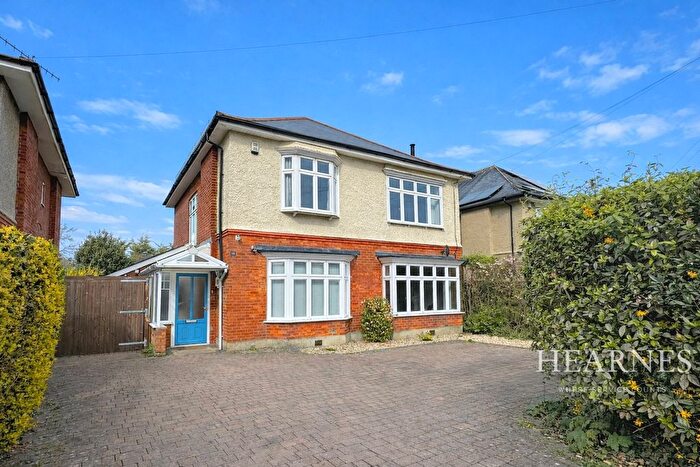 3 Bedroom Detached House For Sale In St Lukes Road, Bournemouth, BH3
