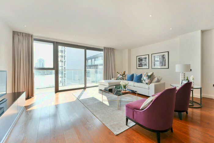 3 Bedroom Apartment To Rent In Chelsea Waterfront, London, SW10