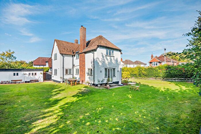 3 Bedroom Detached House For Sale In Eastfield Road, Royston, Hertfordshire, SG8