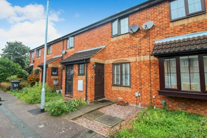 2 Bedroom Terraced House To Rent In Howard Close, Wilstead, Bedford, MK45
