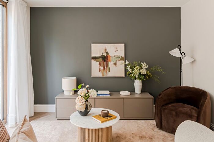 3 Bedroom Detached House For Sale In The Chapman Collection, London, SE9