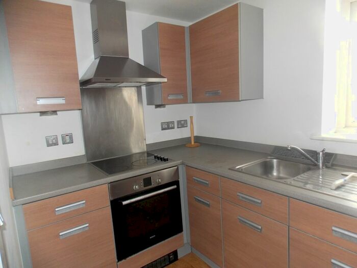 2 Bedroom Flat To Rent In Heathfield Court, Tredegar Road, London, E3