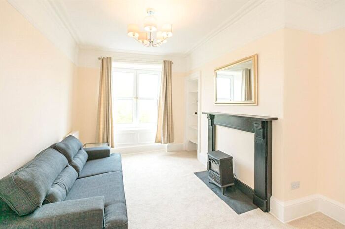 1 Bedroom Flat To Rent In Logan Street, Edinburgh, EH3