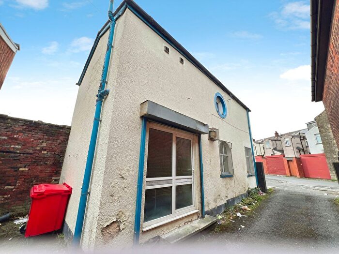 Property For Sale In Park Hill Street, Heaton, Bolton, BL1