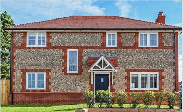 4 Bedroom Detached House For Sale In Redford Way, Yapton, BN18