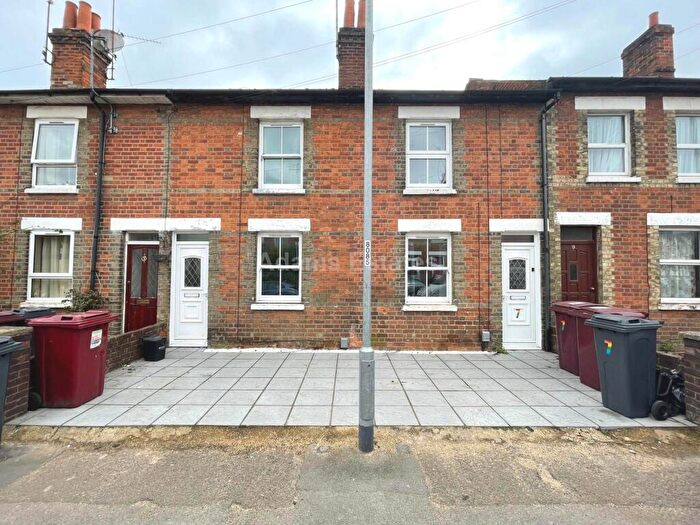 5 Bedroom Terraced House To Rent In Norwood Road, Reading, RG1