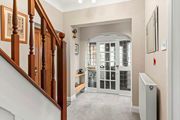 4 Bedroom Detached House For Sale In Great Wheatley Road, Rayleigh, SS6