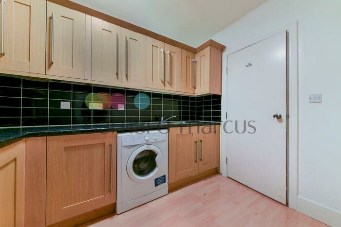 1 Bedroom Apartment To Rent In Croydon Road, Caterham, CR3