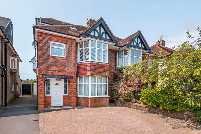 4 Bedroom Semi Detached House For Sale In Nevill Road, Hove, BN3