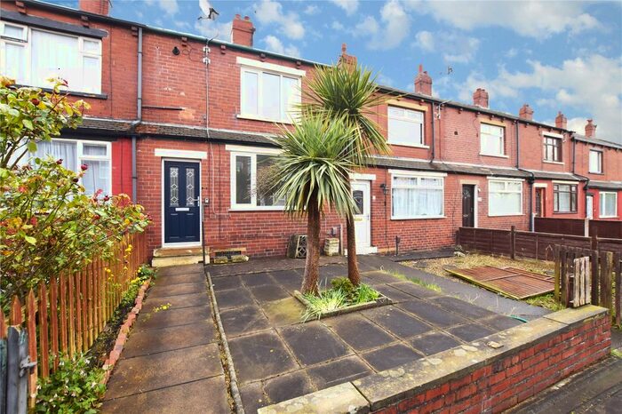 3 Bedroom Terraced House To Rent In Euston Terrace, Leeds, LS11