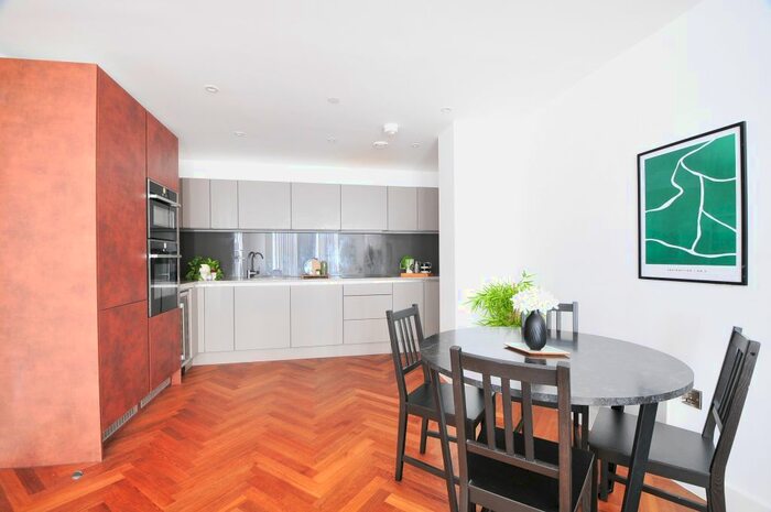 2 Bedroom Flat For Sale In Owen Street, Manchester, M15
