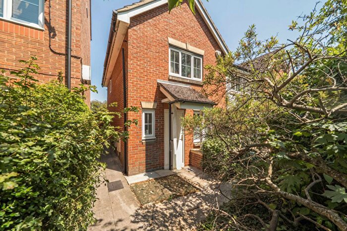 3 Bedroom End Of Terrace House For Sale In Sherwood Place, Headington, Oxford, OX3