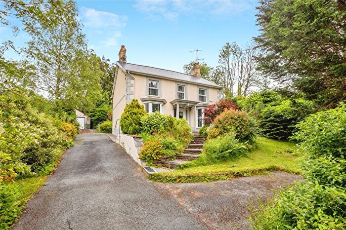 4 Bedroom Detached House For Sale In Ponthirwaun, Cardigan, Ceredigion, SA43