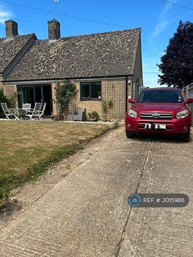 2 Bedroom Bungalow To Rent In Petrie Bungalows, Foscot, Chipping Norton, OX7