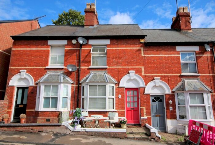 2 Bedroom Terraced House To Rent In Clarence Road, Henley-On-Thames RG9