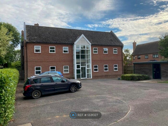 1 Bedroom Flat To Rent In Great North Road, Little Paxton, St. Neots, PE19