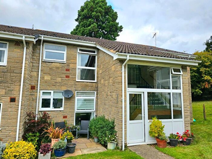 1 Bedroom Flat For Sale In Hopton Road, Cam, Dursley, GL11