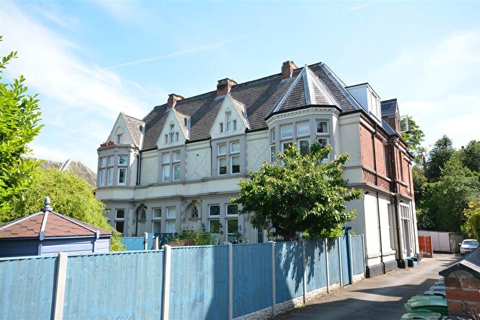 2 Bedroom Flat To Rent In Mansfield Road, Sherwood, NG5