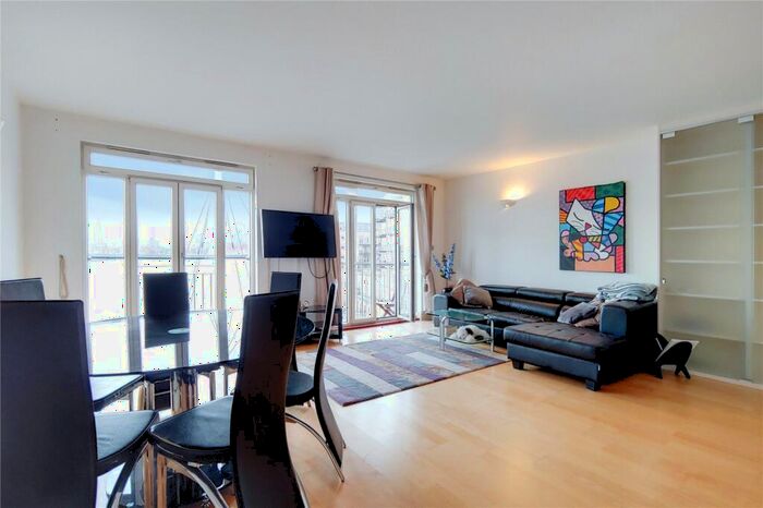 2 Bedroom Apartment To Rent In Dundee Wharf, Three Colt Street, London, E14