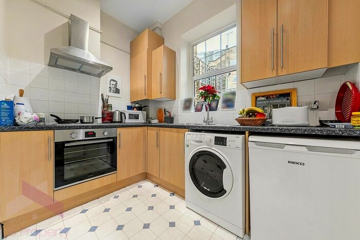 1 Bedroom Flat To Rent In Tachbrook Street, Pimlico, Westminster, London, SW1V