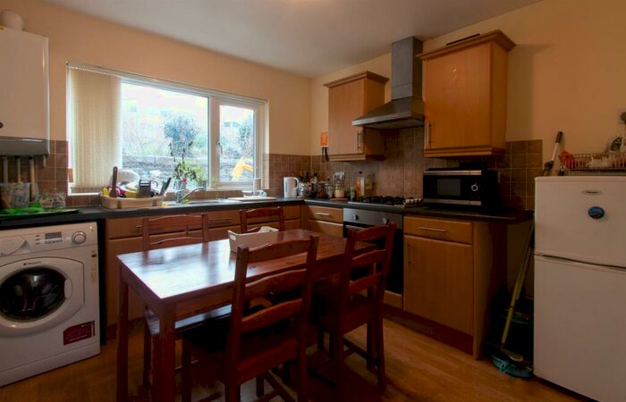 1 Bedroom Private Hall To Rent In The Walk, Roath, CF24