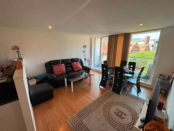 2 Bedroom Flat To Rent In Albert Basin Way, London, E16