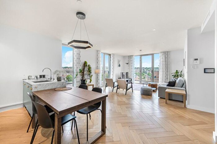 3 Bedroom Flat For Sale In Beckford Building, Heritage Lane, NW6