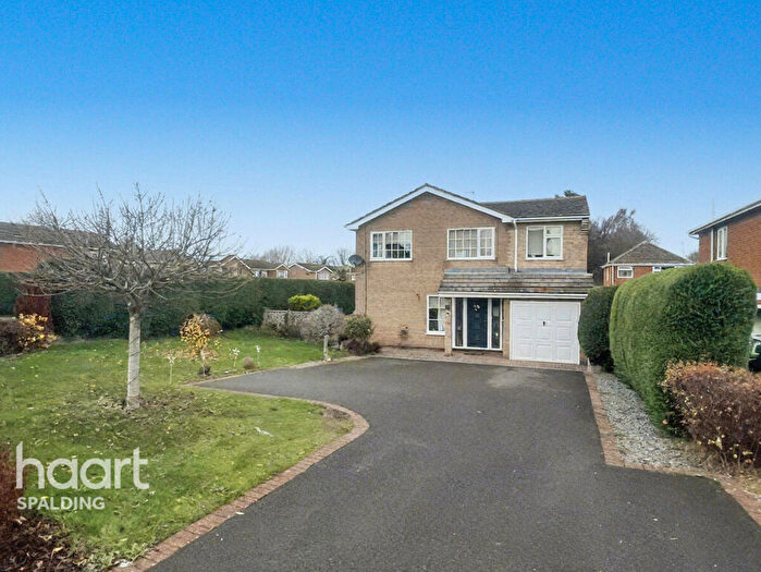 4 Bedroom Detached House For Sale In Bourne Road, Spalding, PE11