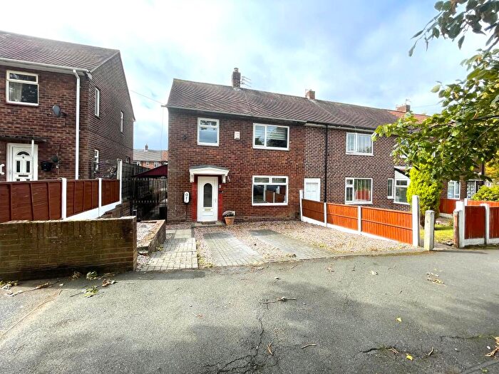 3 Bedroom End Of Terrace House For Sale In Bowland Road, Manchester, M23