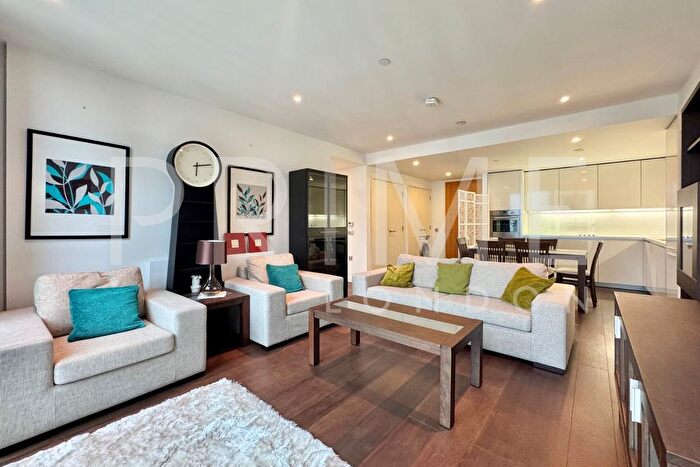 3 Bedroom Flat For Sale In Strata Building, Walworth Road, Elephant And Castle, SE1