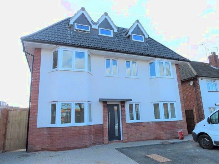 1 Bedroom Flat To Rent In Beech Road, - Beech Road, St Albans, AL3