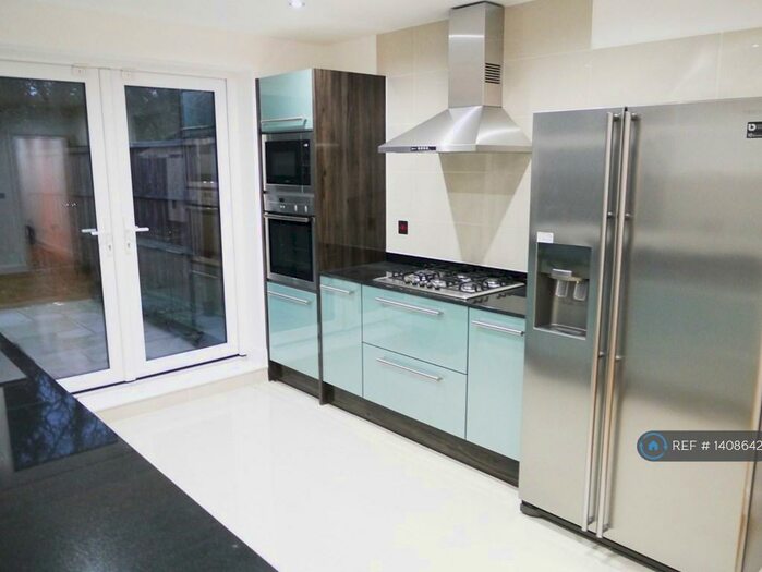 4 Bedroom Terraced House To Rent In Burney Avenue, Surbiton, KT5