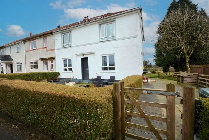 3 Bedroom Flat For Sale In West View, Waterside, KA3